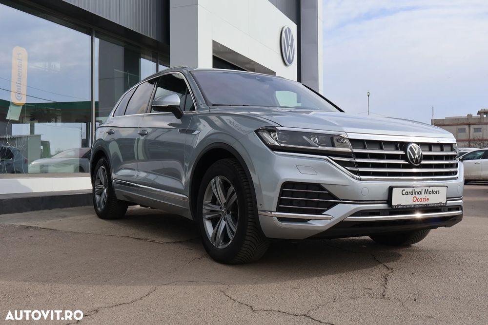 Volkswagen Touareg V6 TDI Elegance - 2