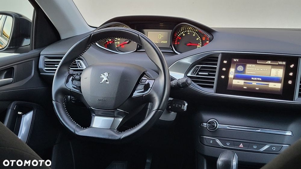 Peugeot 308 1.2 PureTech Business Line S&S - 15