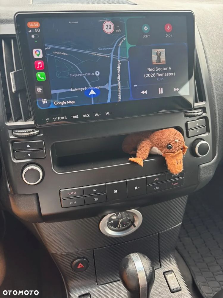 Infiniti FX - 8
