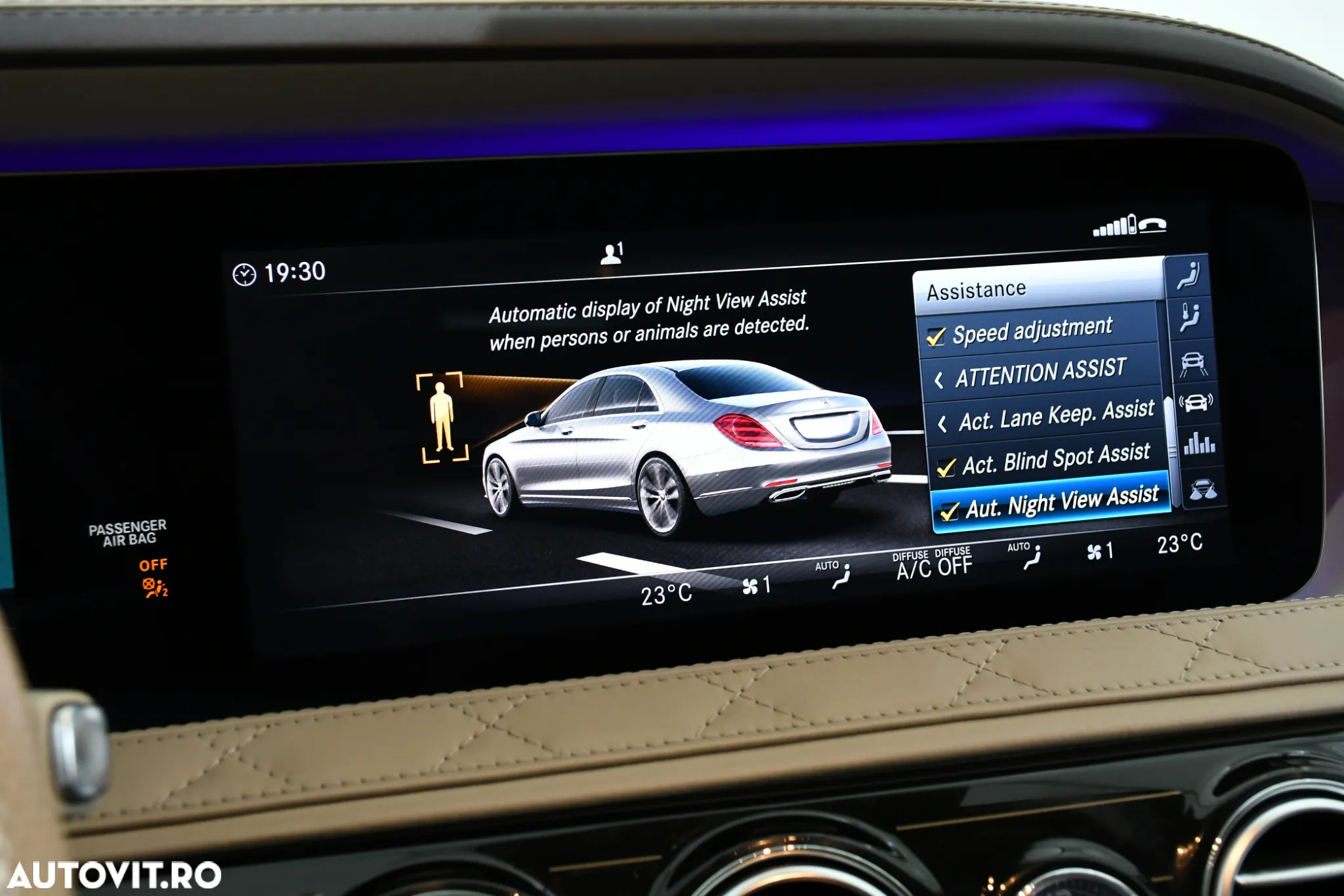 Mercedes-Benz S 400 d 4Matic 9G-TRONIC - 33