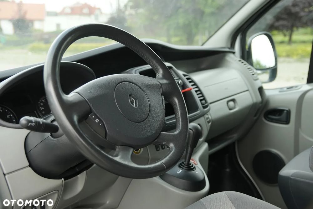Renault Trafic - 27