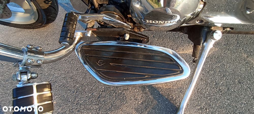 Honda VTX - 12