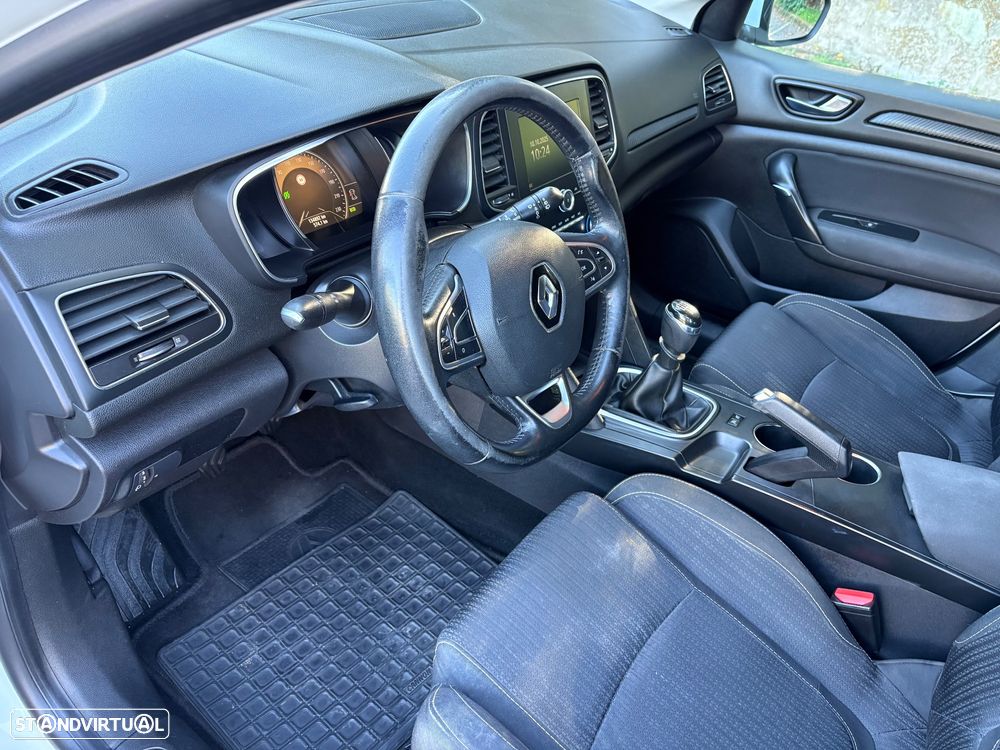 Renault Mégane ENERGY dCi 90 EXPERIENCE - 11