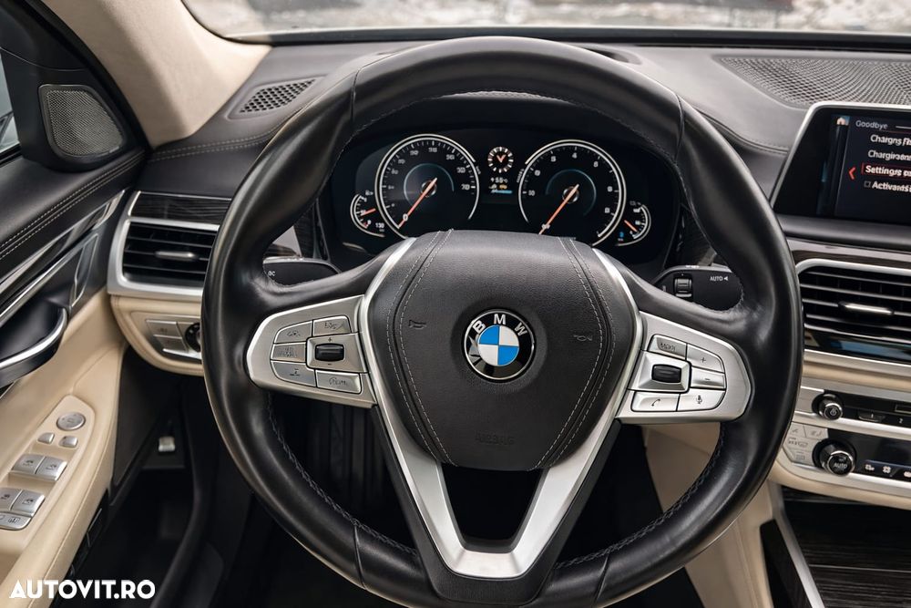 BMW Seria 7 740Le xDrive iPerformance - 8