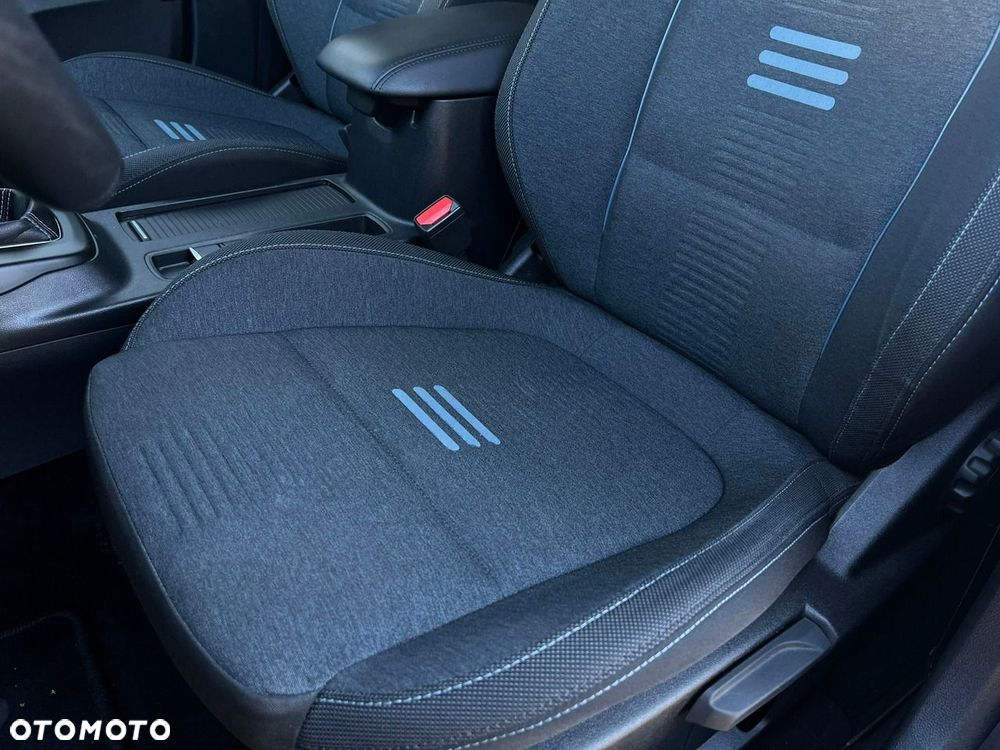Ford Focus 1.0 EcoBoost Hybrid ACTIVE X - 16