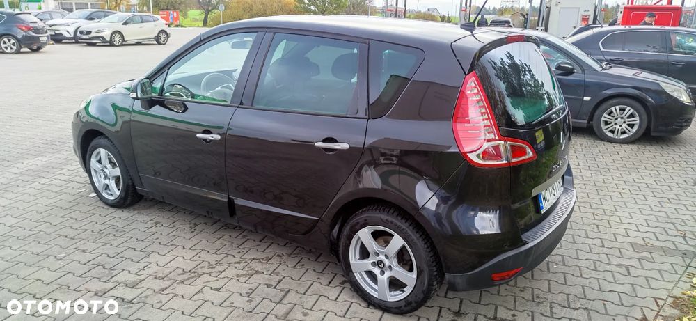 Renault Scenic 1.4 16V TCE Bose Edition - 3