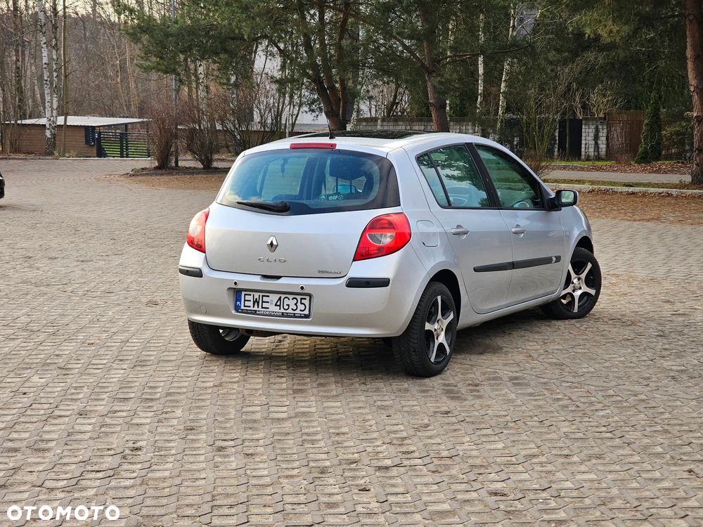 Renault Clio - 4