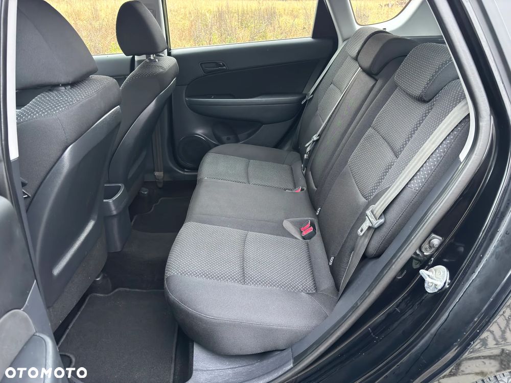 Hyundai i30 i30cw 1.6 CRDi Edition Plus - 11