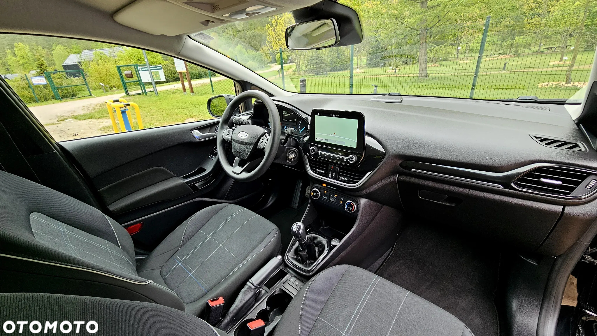 Ford Fiesta 1.1 Trend - 38
