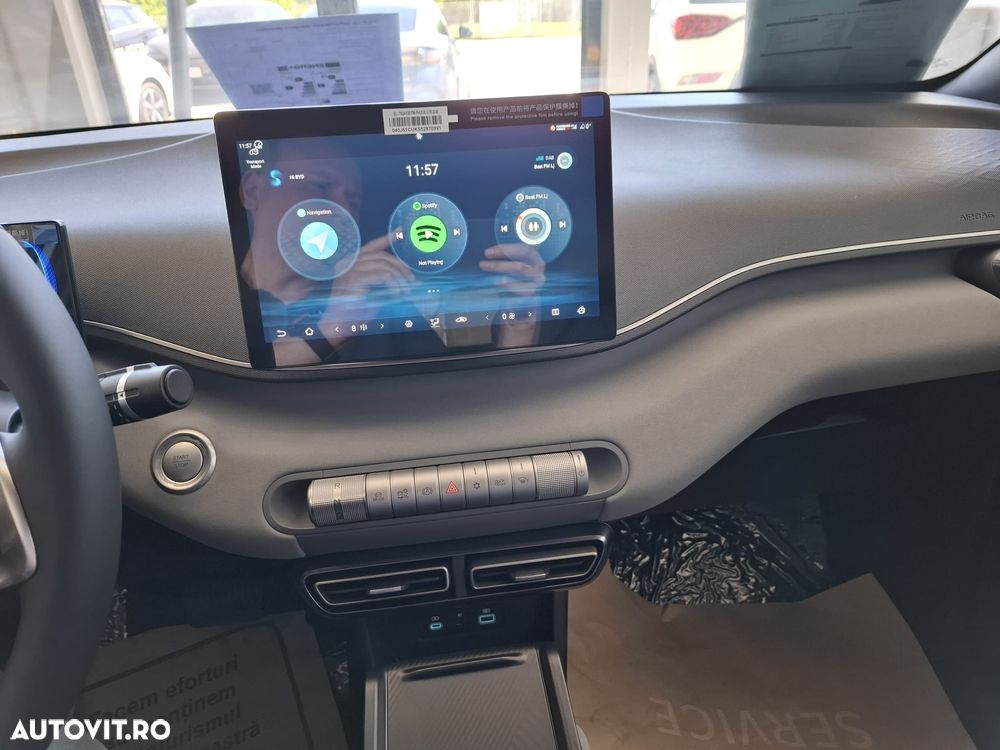 Byd Dolphin 30 kWh Active - 11