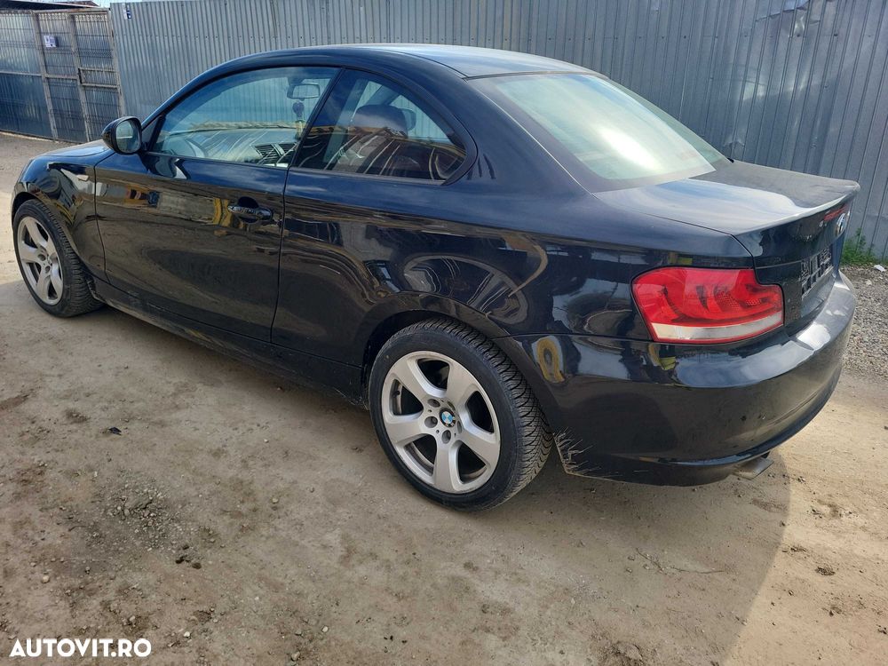 Dezmembrez bmw seria 1 e82 coupe an 2010 - 4