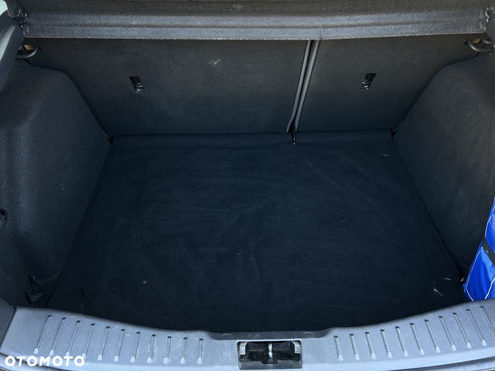 Ford Focus 1.6 EcoBoost Start-Stopp-System Champions Edition - 20