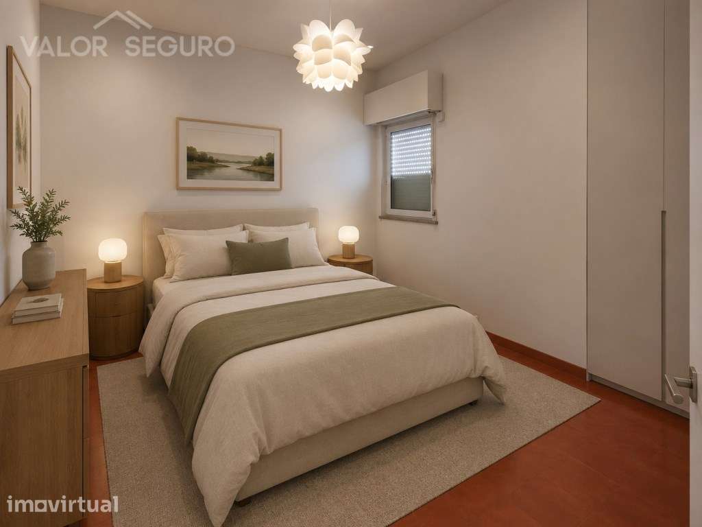 Apartamento T3 renovado no Forte da Casa - Grande imagem: 3/16