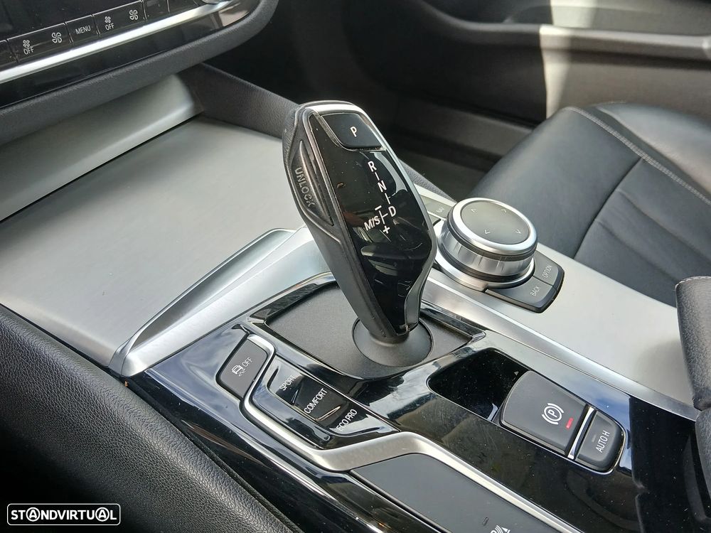 BMW 520 d Line Luxury Auto - 26