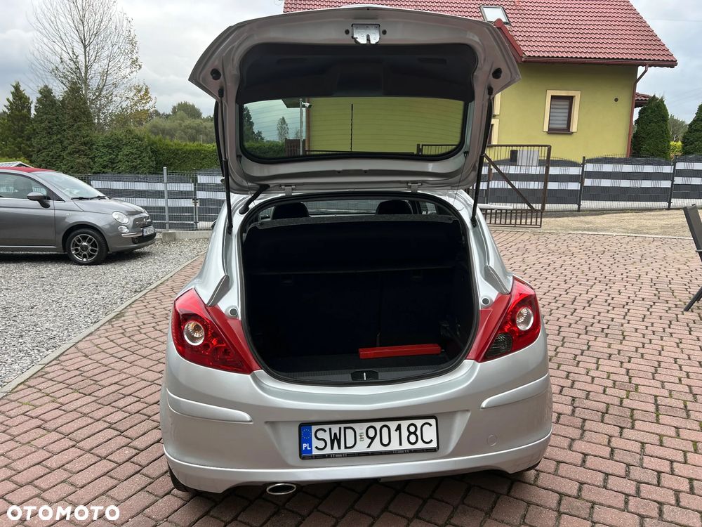 Opel Corsa 1.2 16V Edition 150 - 35
