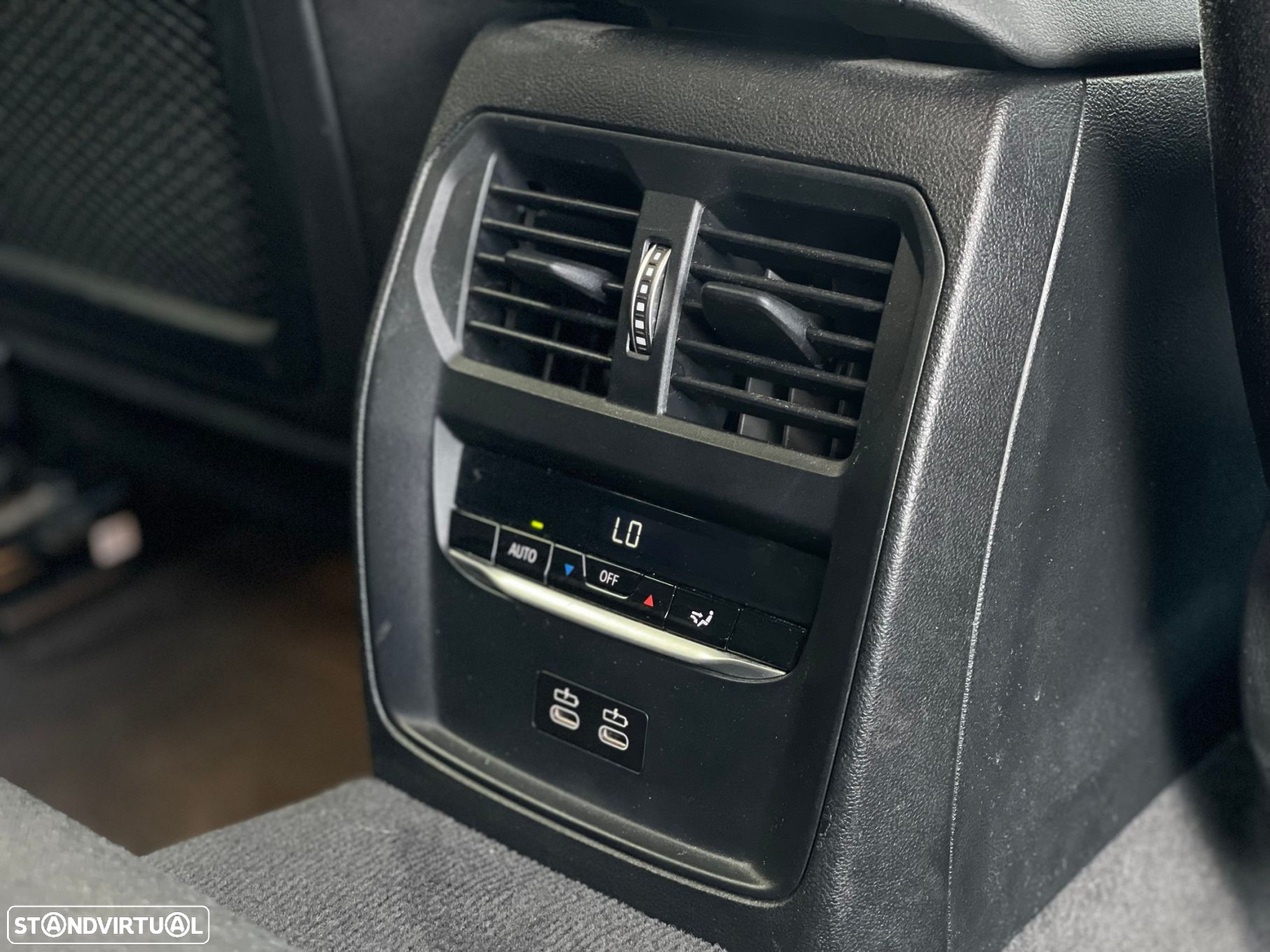 BMW 330 e Touring Corporate Edition Auto - 13