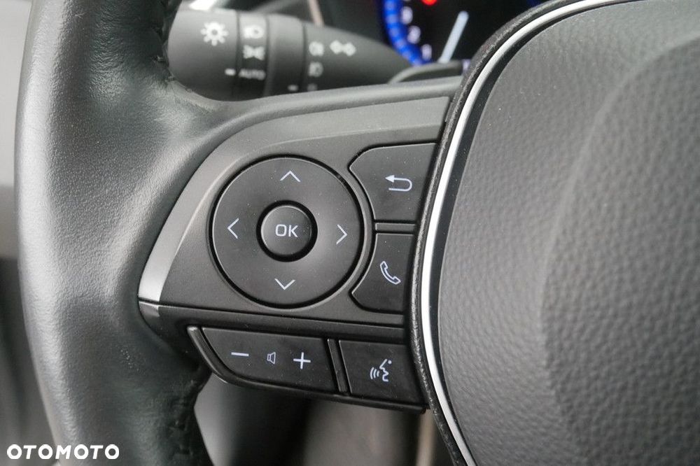 Toyota Corolla - 26
