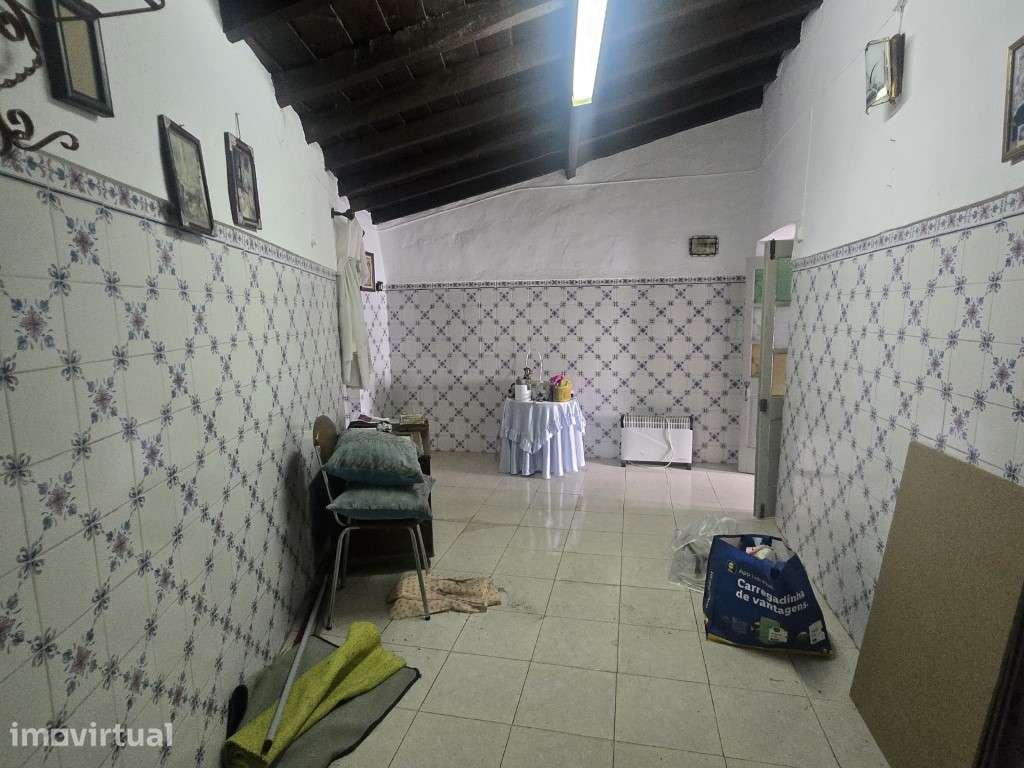 Moradia T2 com Quintal entre Reguengos de Monsaraz e a Praia Fluvia... - Grande imagem: 4/24