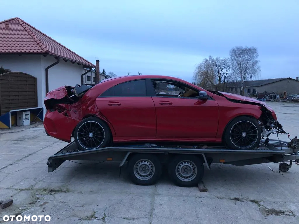 Mercedes-Benz CLA 250 4-Matic Sport - 13