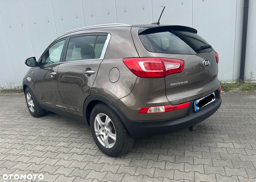 Kia Sportage 2.0 CRDI XL - 6