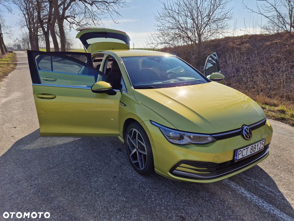 Volkswagen Golf 1.5 TSI BMT Evo IQ Drive DSG - 19