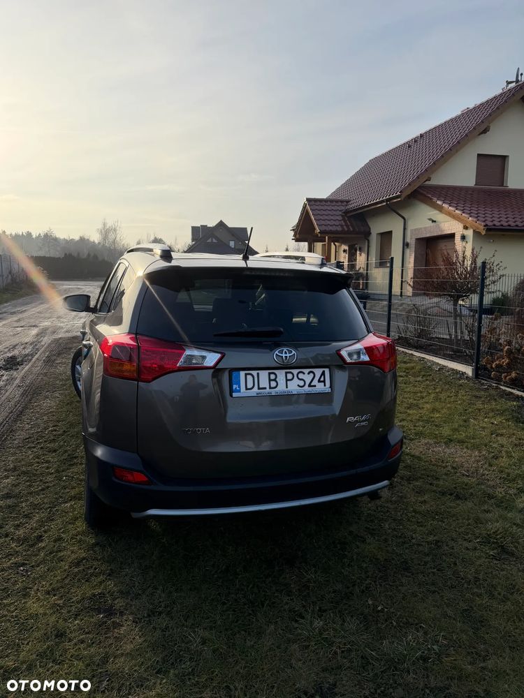 Toyota RAV4 2.2 D-4D Prestige - 4