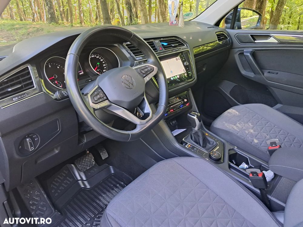 Volkswagen Tiguan 2.0 TDI SCR 4MOTION DSG Life - 9