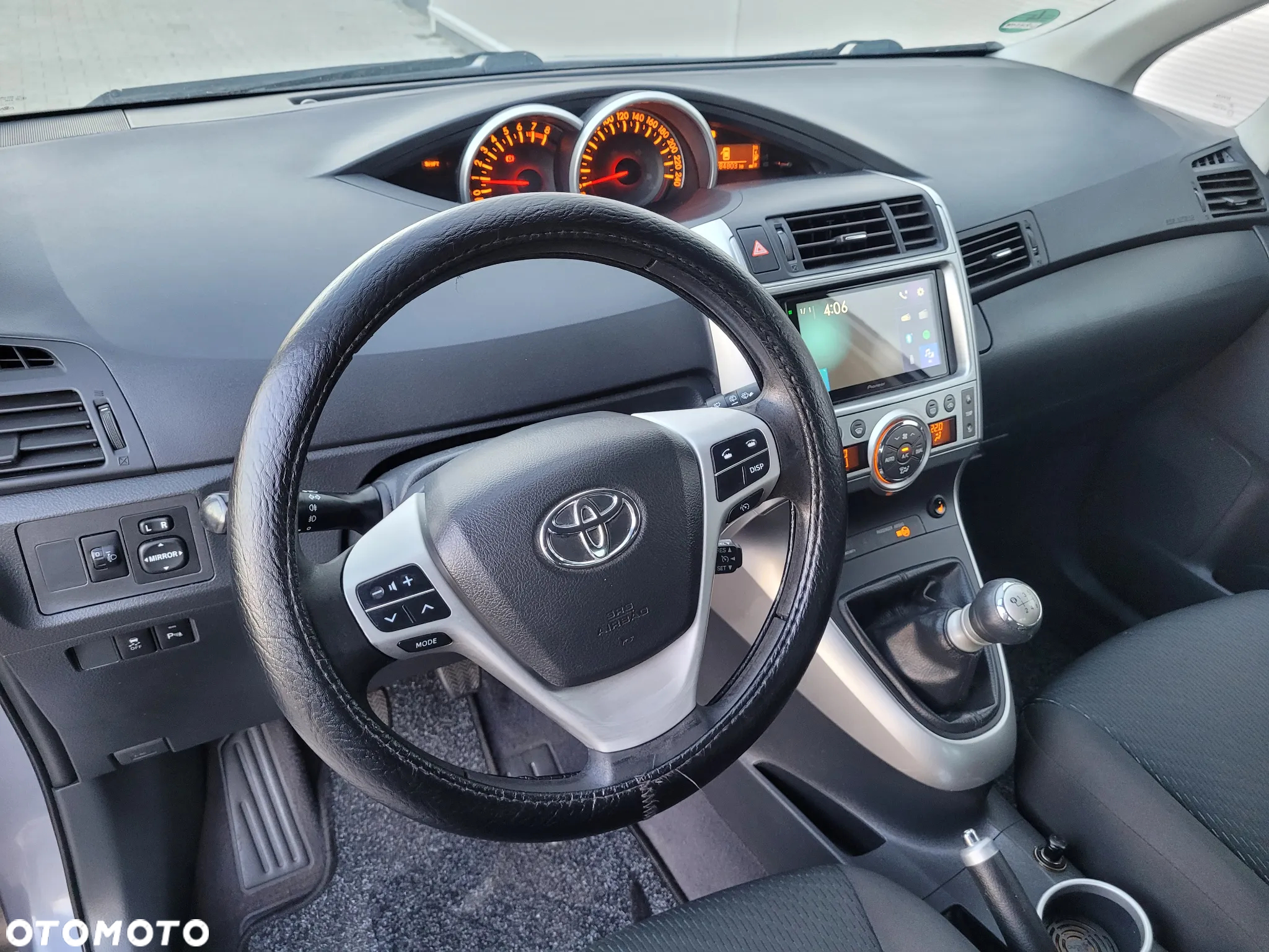Toyota Verso 1.8 5-Sitzer Executive - 30