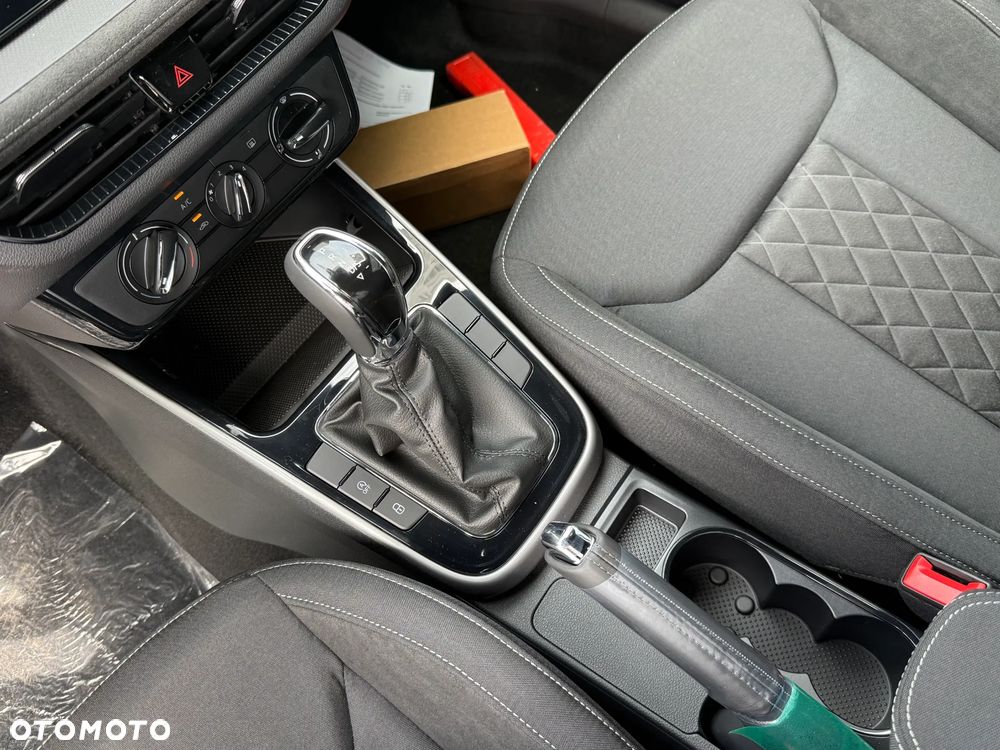 Skoda Fabia 1.5 TSI Monte Carlo DSG - 12