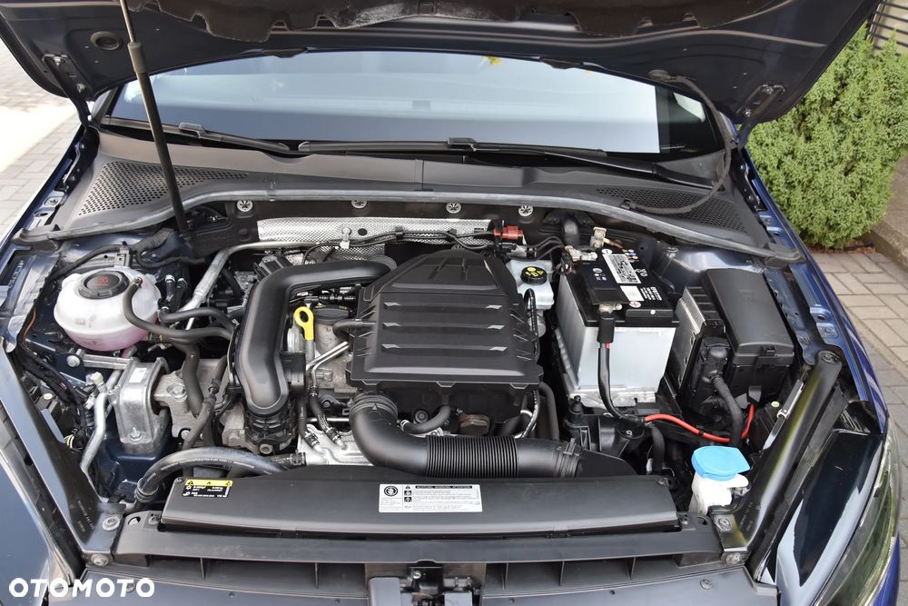 Volkswagen Golf 1.0 TSI Join - 28