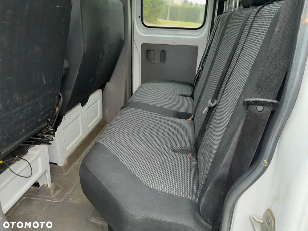 Mercedes-Benz Sprinter - 16