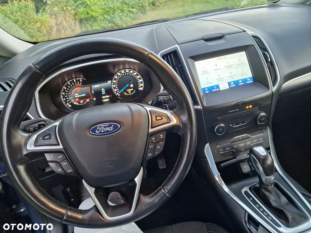 Ford S-Max 2.0 TDCi Titanium PowerShift - 15