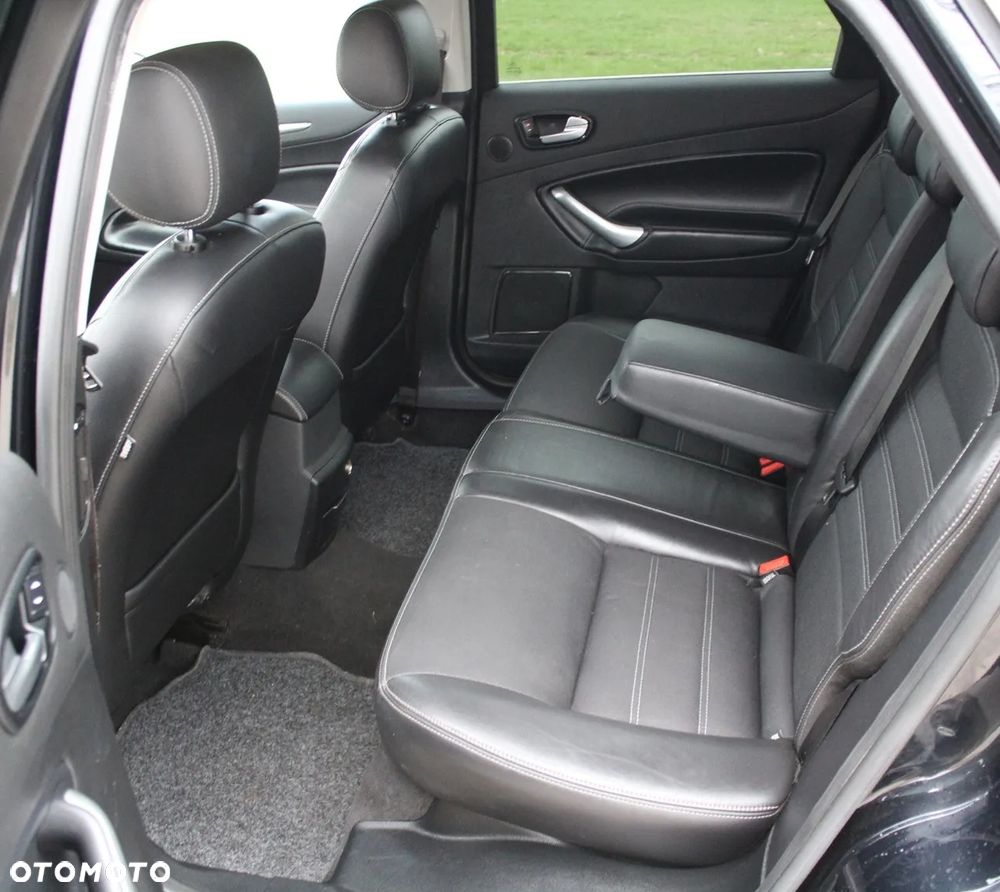 Ford Mondeo 2.0 TDCi Champions Edition - 11