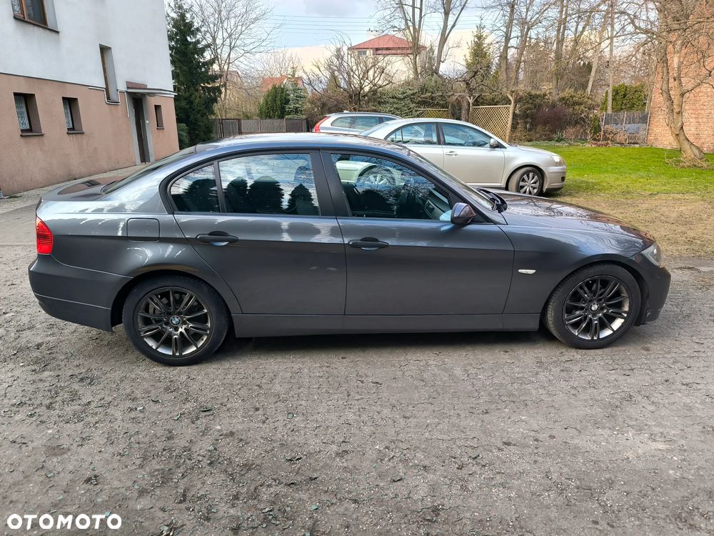 BMW Seria 3 320d DPF - 25