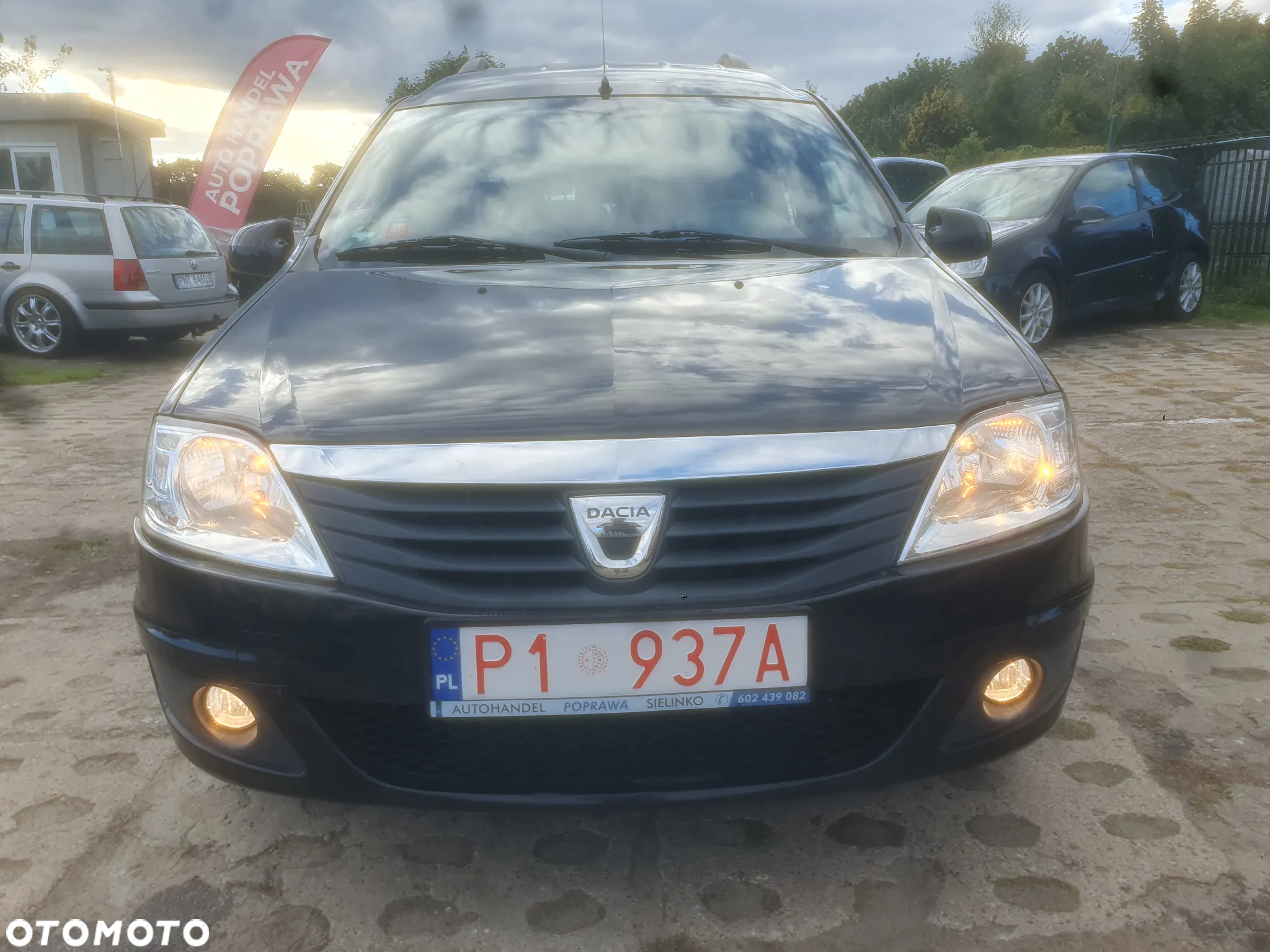 Dacia Logan MCV 1.6 16V Hi-Flex - 2