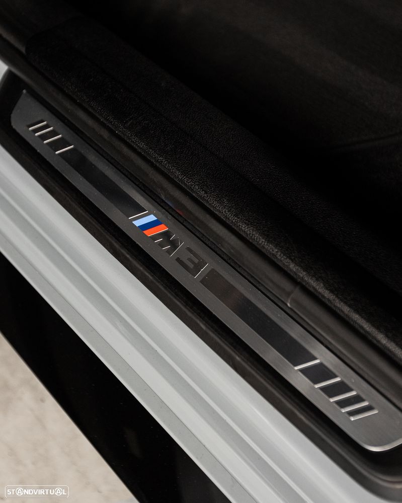 BMW M3 Competition xDrive - 29