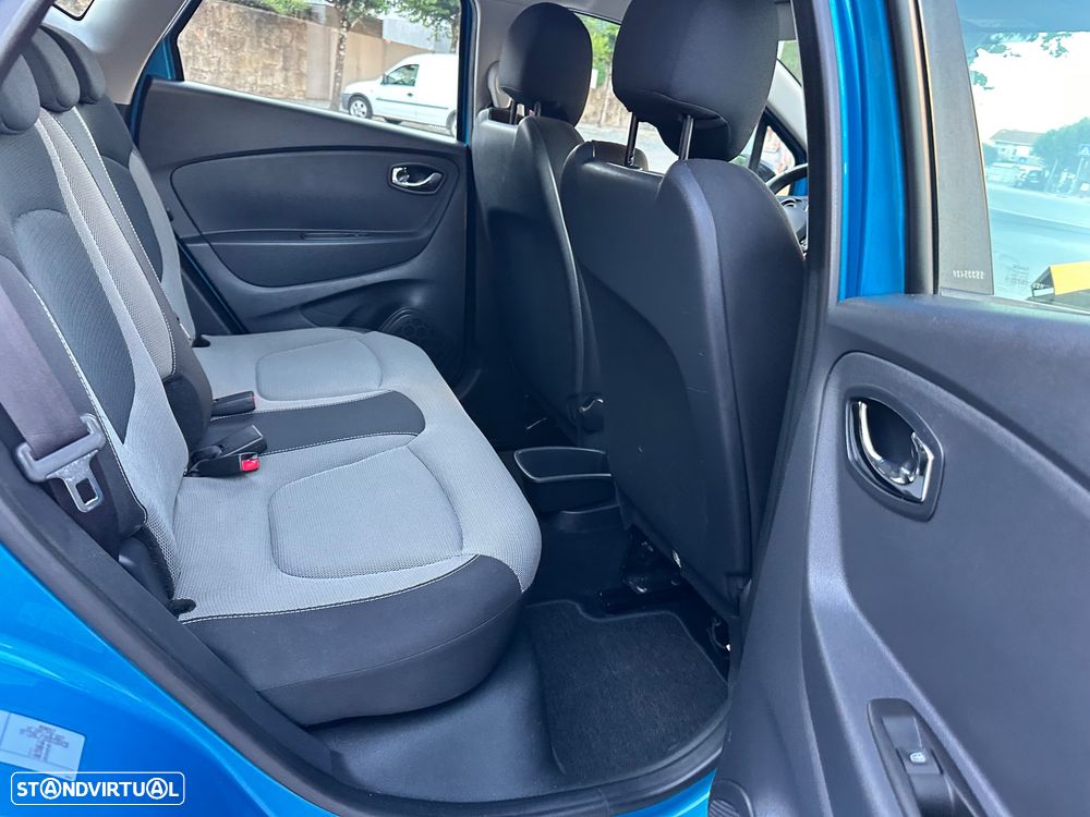 Renault Captur dCi 90 EDC Dynamique - 35
