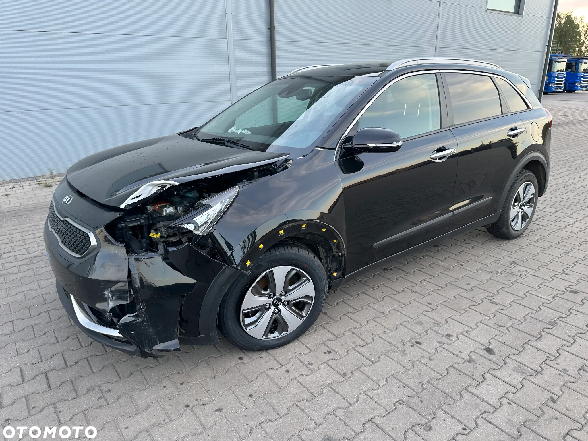 Kia Niro 1.6 GDI Hybrid L - 3