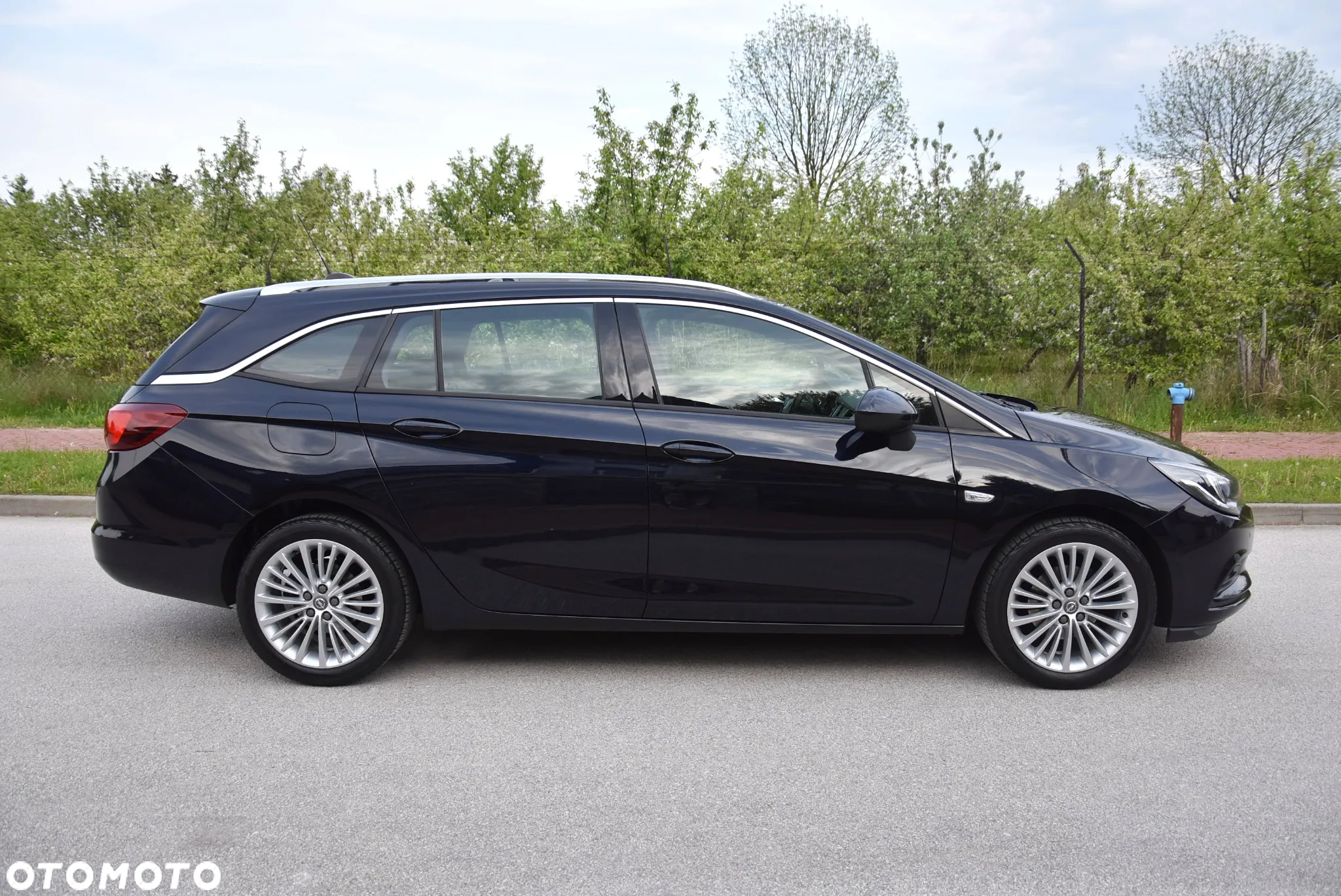 Opel Astra V 1.4 T Enjoy S&S - 12