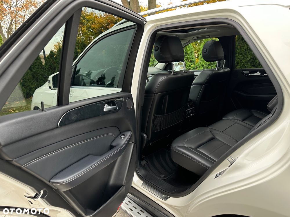 Mercedes-Benz ML 350 BlueTEC 4MATIC 7G-TRONIC - 26