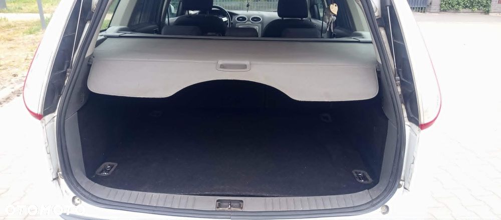 Ford Focus 2.0 TDCi Titanium - 32