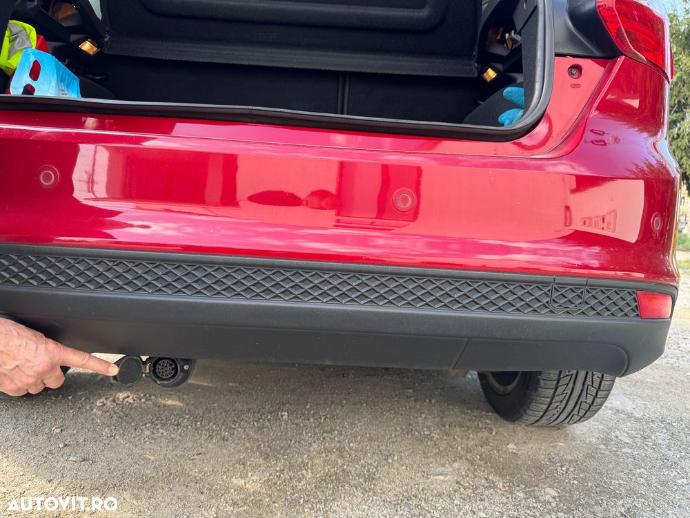 Ford Focus 1.6 TDCI DPF Champions Edition - 27