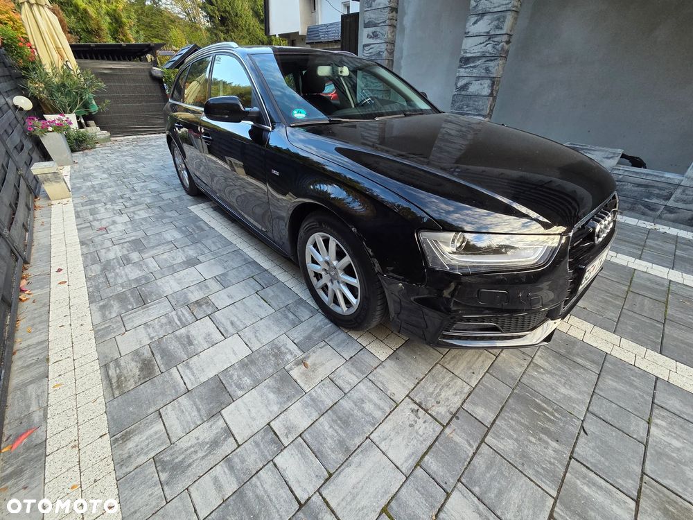 Audi A4 Avant 2.0 TDI e DPF S line Sportpaket - 12