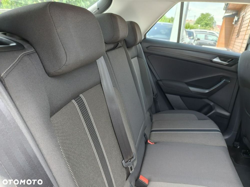 Volkswagen T-Roc 1.5 TSI GPF ACT Active - 24