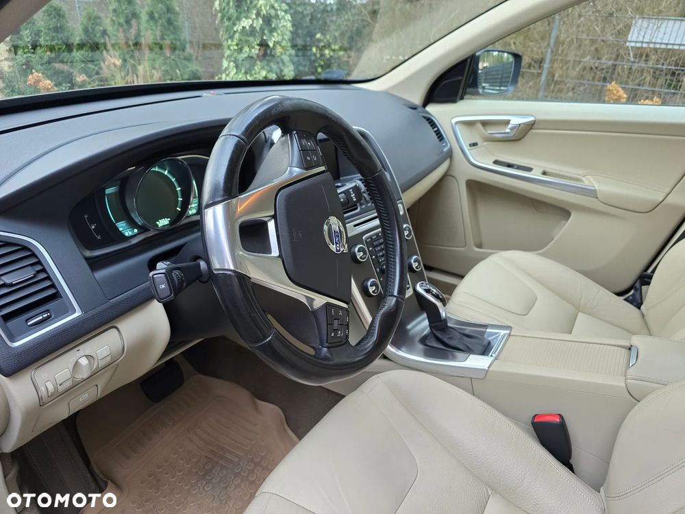 Volvo XC 60 - 3