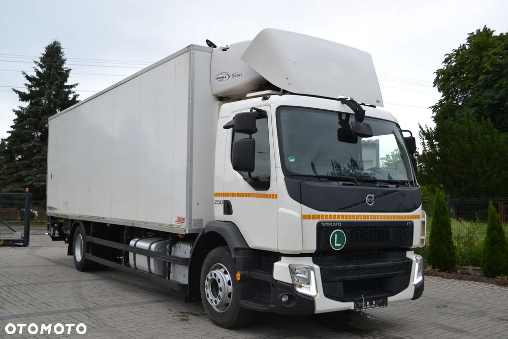 Volvo FE CHŁODNIA 20 EURO-PALET CARIER SUPRA 1250MT WINDA BAR - 2