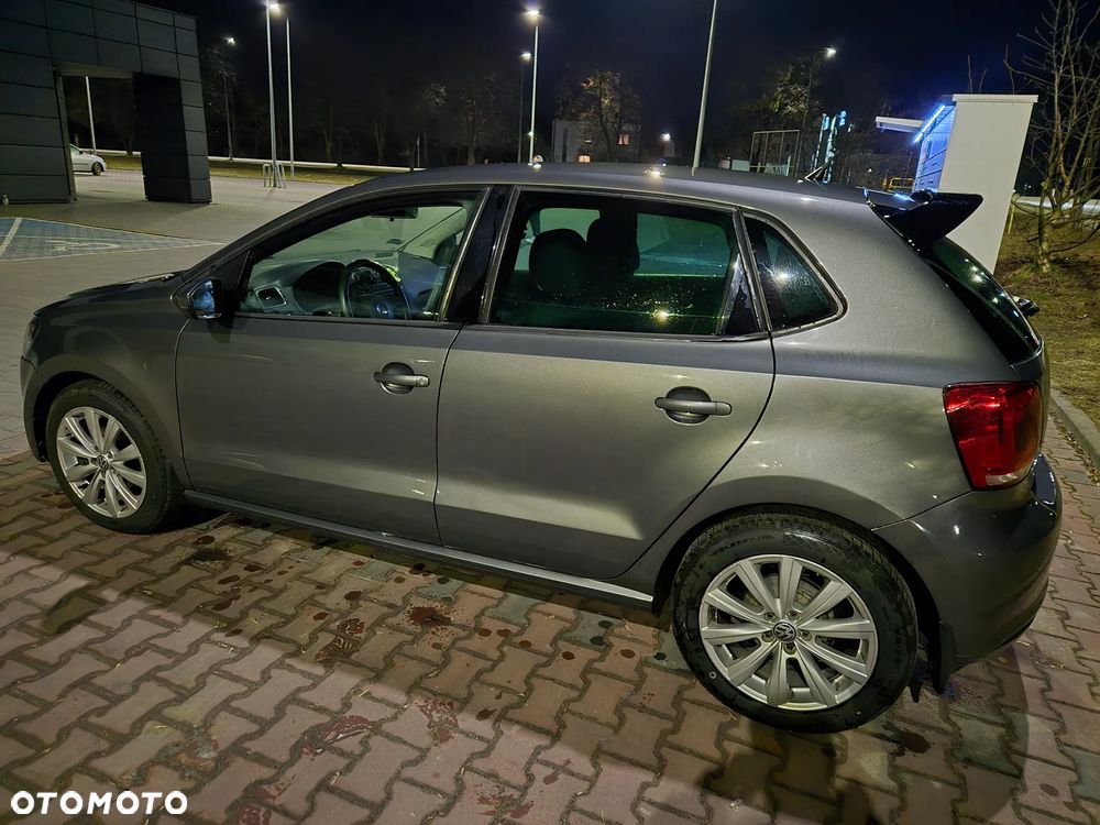 Volkswagen Polo 1.2 12V Comfortline - 4