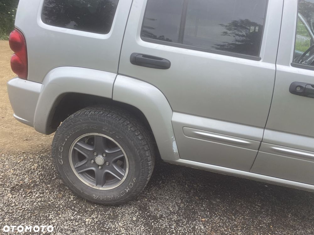Jeep Cherokee - 6