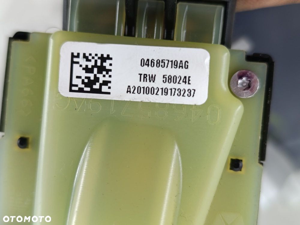 STACYJKA DODGE CALIBER 05026222AN  05057297AJ   D7520032-4K  TRW - 8