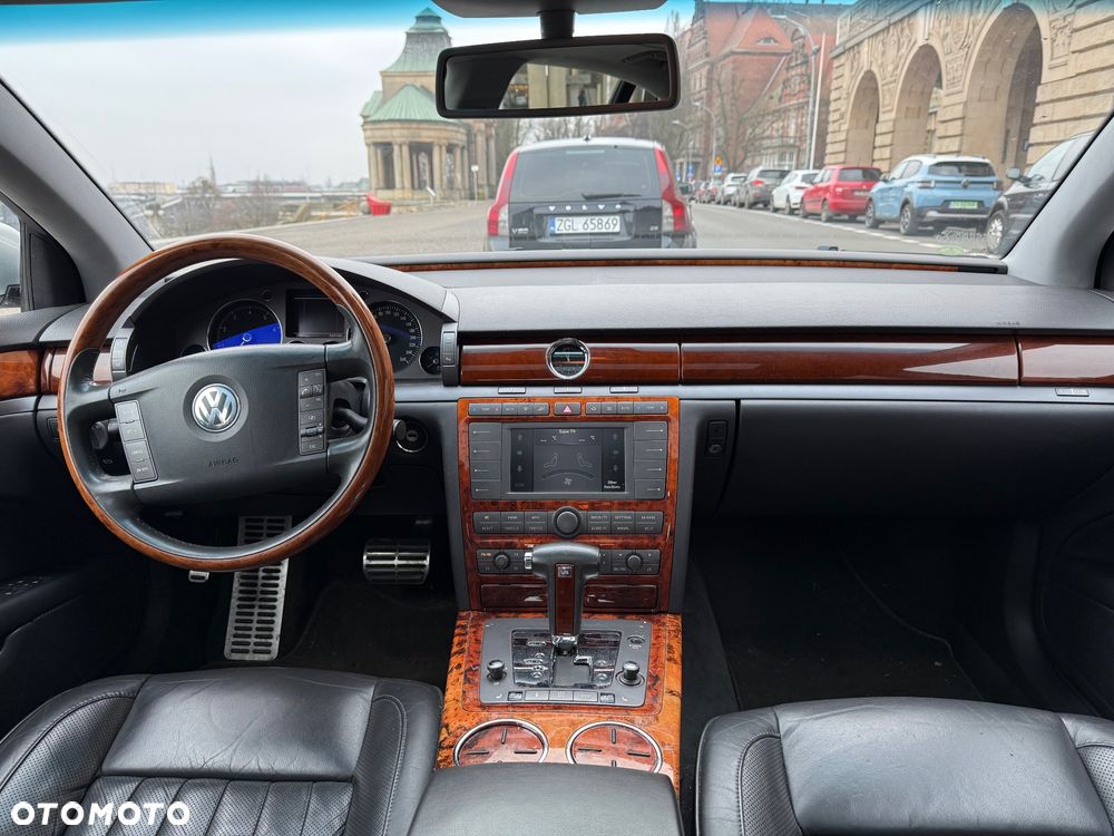 Volkswagen Phaeton 3.2 V6 4Mot (5 os.) - 15